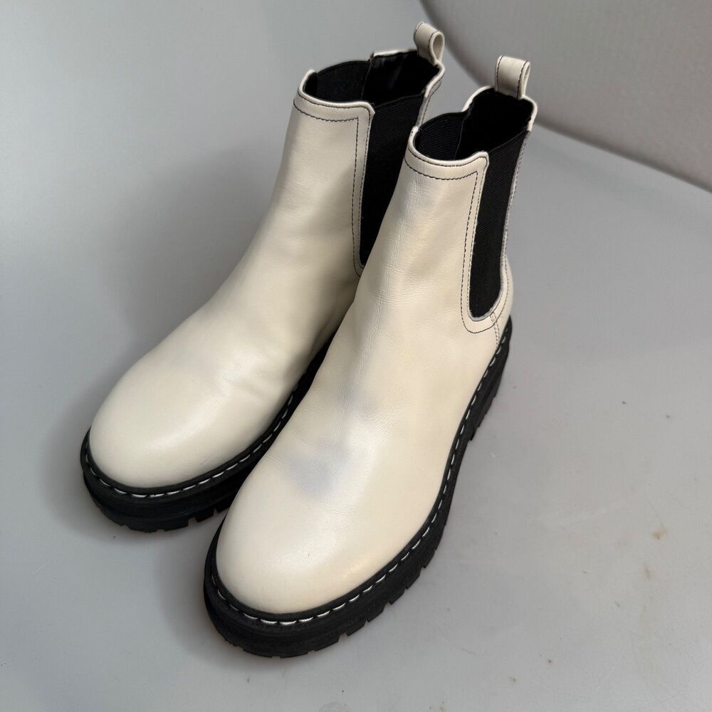 Marc Fisher “170” Ivory Leather Pull-On Ankle Boots Women’s Size 6M MLPADMIA - Picture 3 of 16
